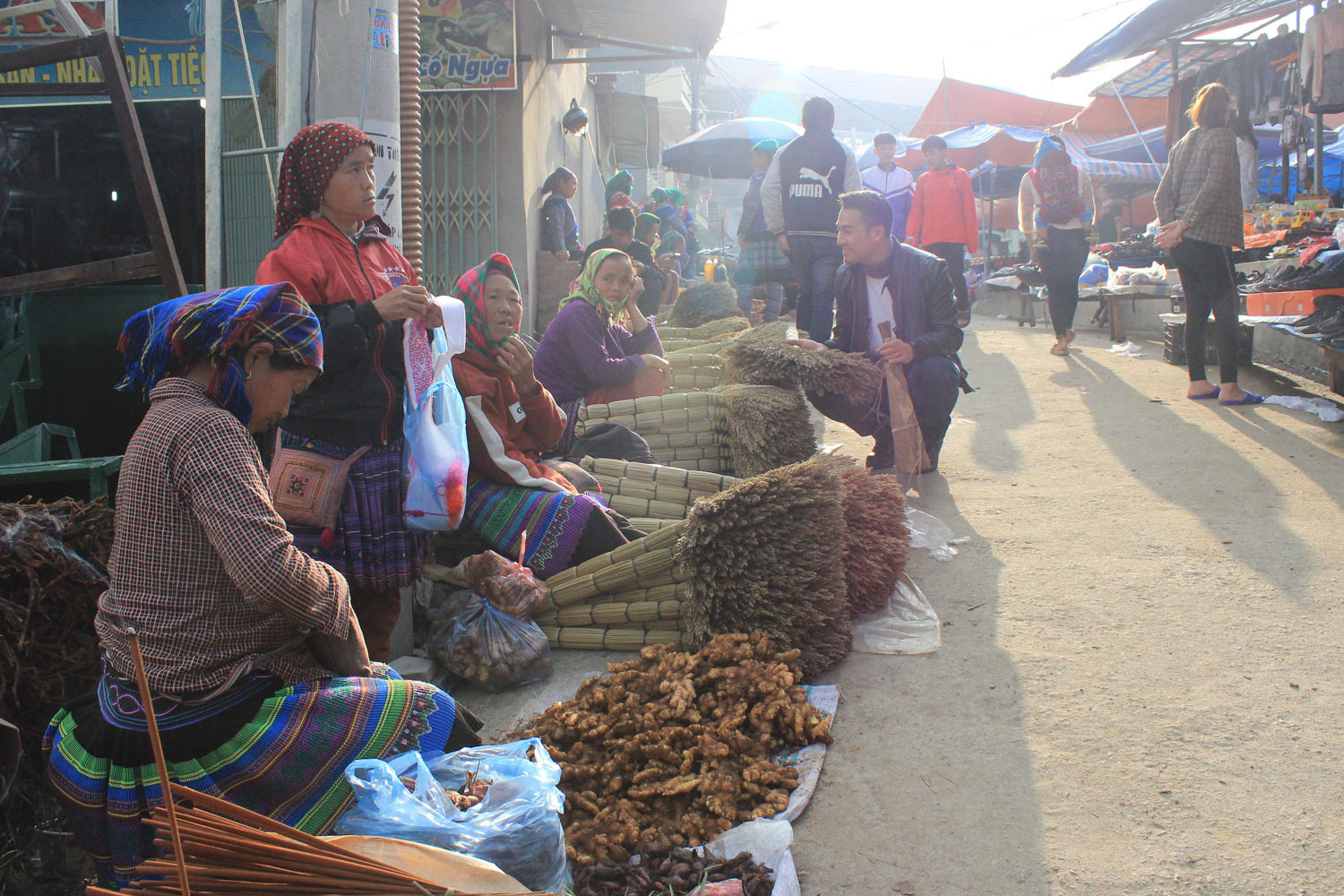 Khám phá chợ phiên Bắc Hà